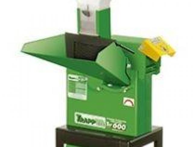 Trituradores Forrageiros TRF 600 - Linha pesada