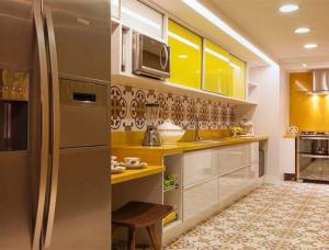 Móveis planejados coloridos: uma tendência na decoração 