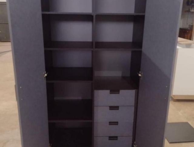 Guarda roupa de Solteiro 